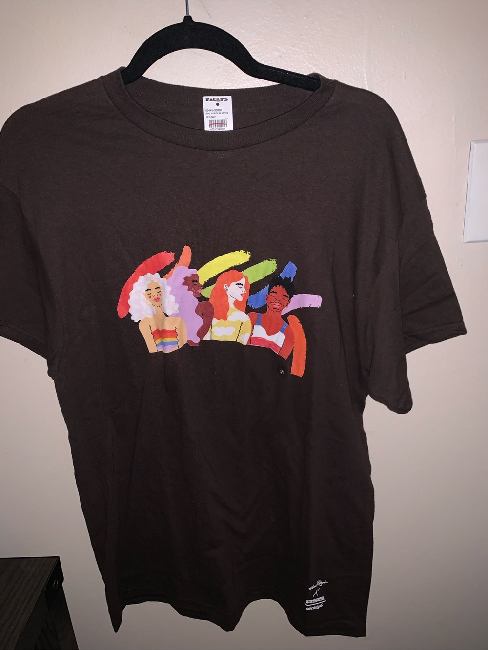 Tilly's Brown Short-Sleeve Tee with Colorful Women Graphic